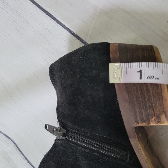 Lucky Brand Size 9.5 Lp Brett Women's Black Suede Leather Side Zip Ankle Boots - Picture 10 of 11